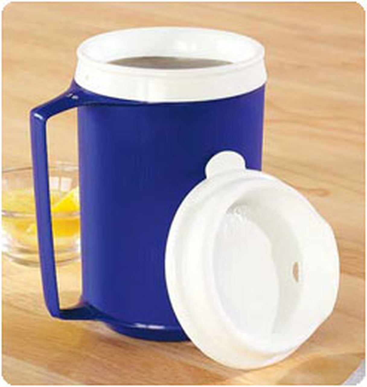Insulated mug with lid