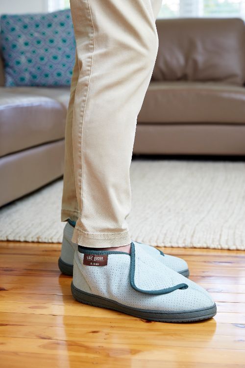 Wild Goose Wrap Around Boot