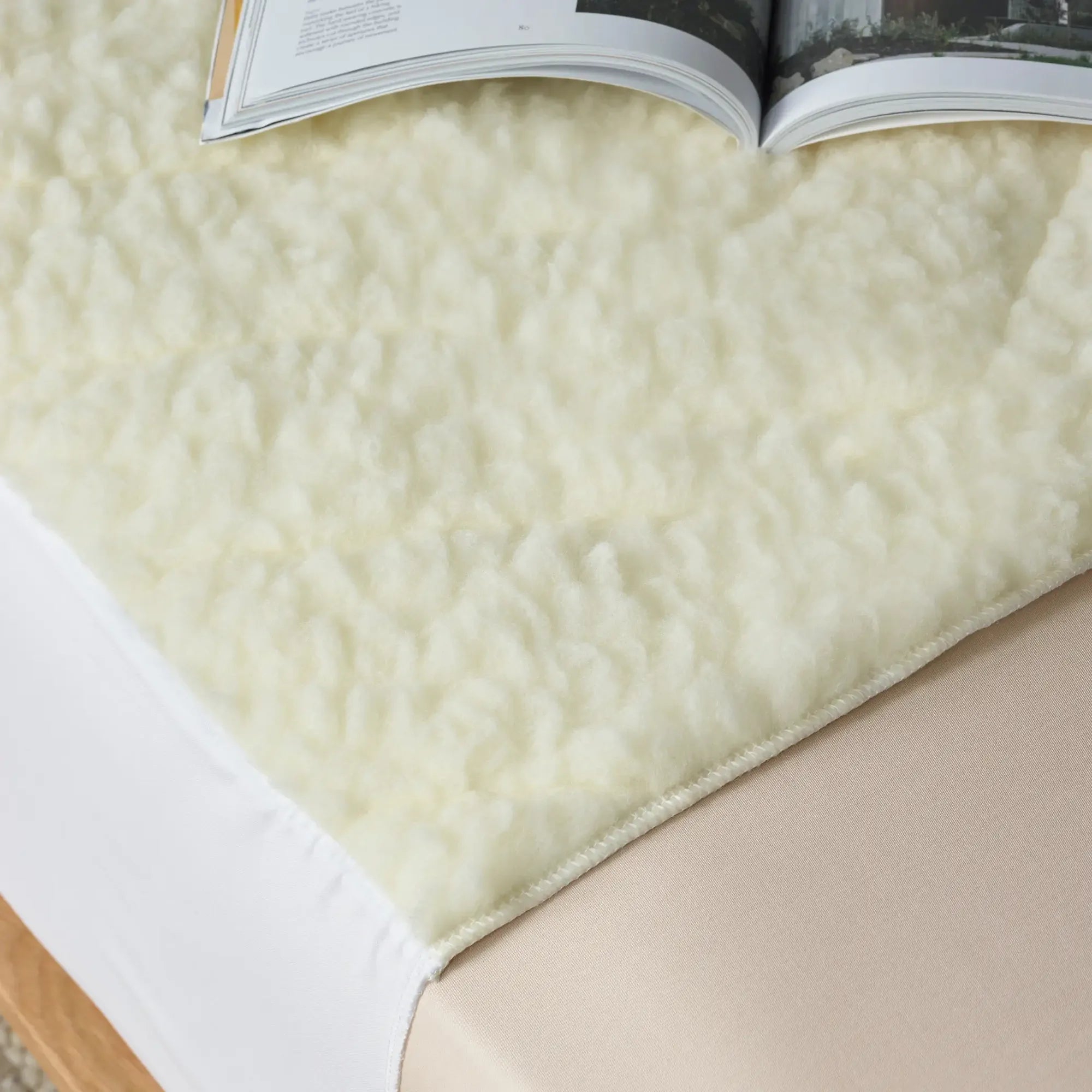 Staydry Absorbent & Waterproof Wool Topper Bed Pad 