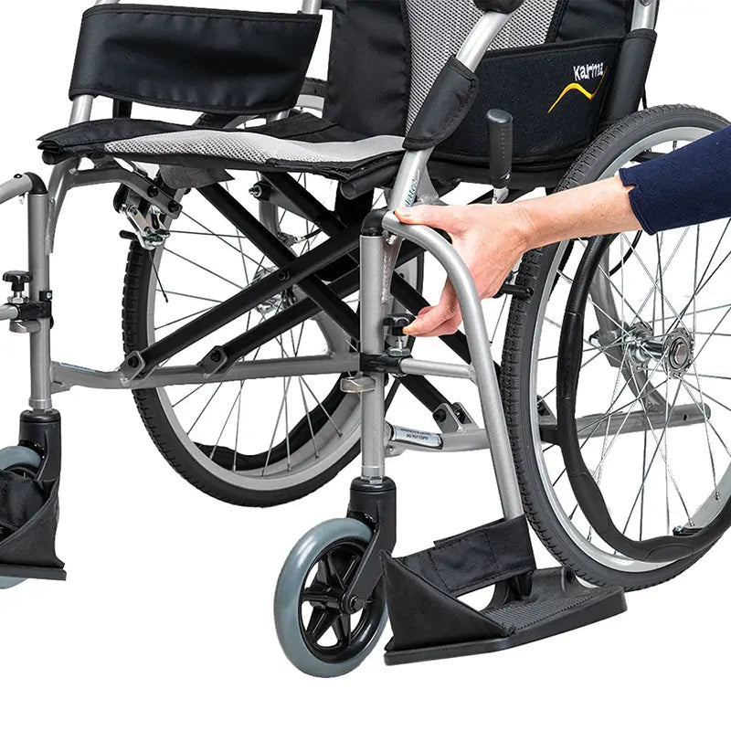 Karma Ergo Lite Deluxe Self Propelled  Wheelchair